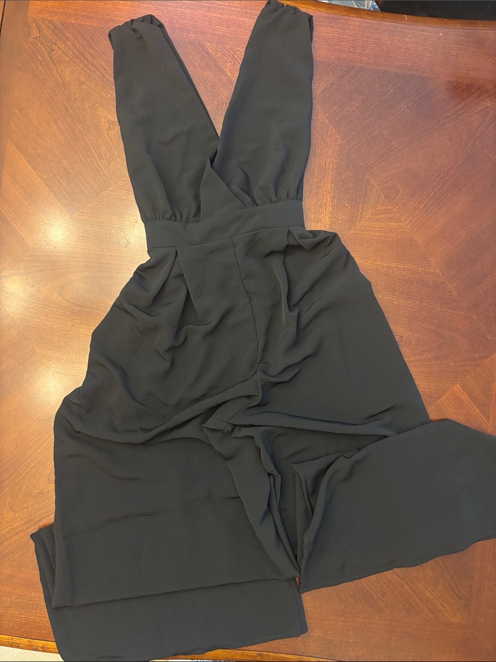 Ces Femme Black Sleeveless V-Neck Jumpsuit